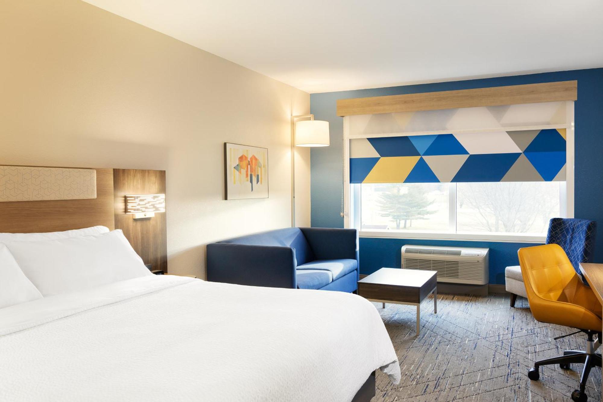 Holiday Inn Express Dallas Market Center By Ihg Exterior foto